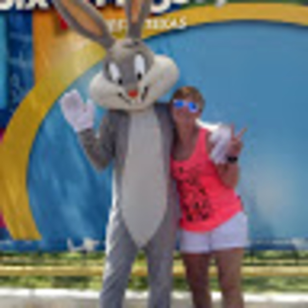 Meet your Posher, Megan